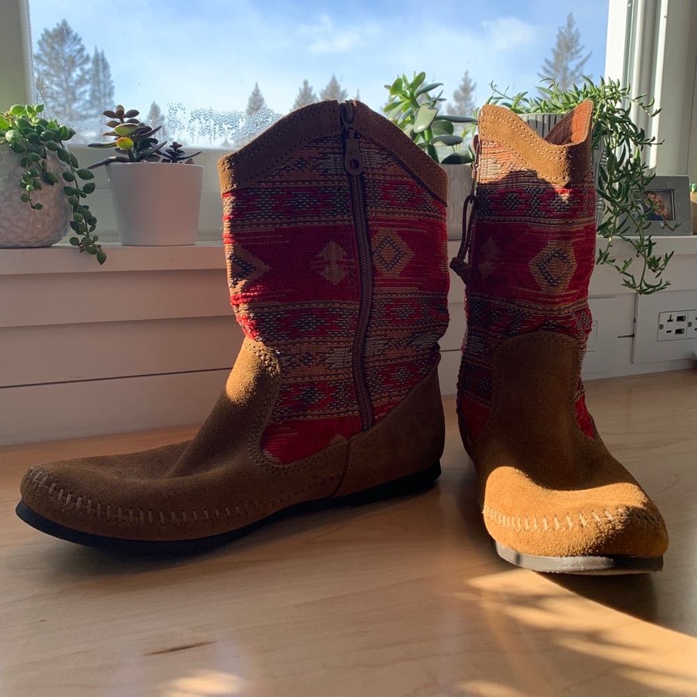 Minnetonka Boots